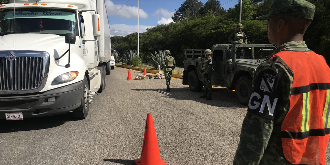 Endurecimiento migratorio beneficia a redes criminales: Rubén Figueroa