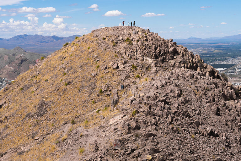 Chihuahua habitantes van al frente en defensa del Cerro Grande Pie
