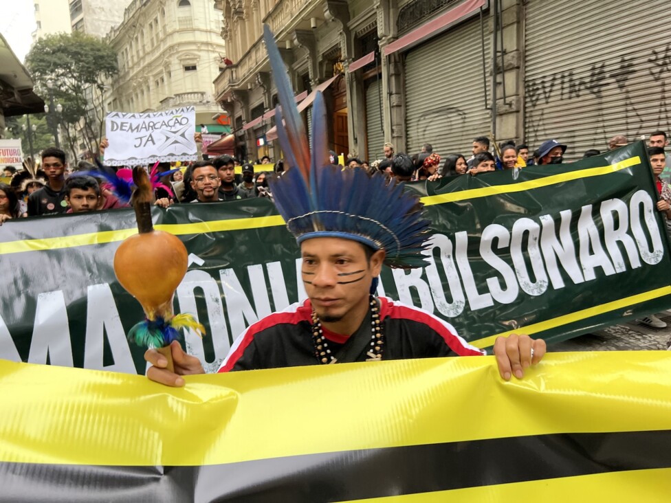 Brasil: Voto indígena aspira a ganar peso en el Parlamento