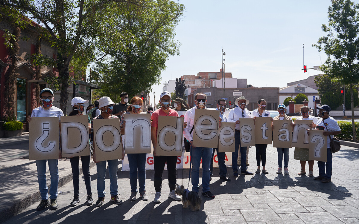 Marcha por la conmemoración de el Día Internacional de las Víctimas de Desaparición Forzada convocada por familiares de personas desaparecidas y miembros de la Asociacion Voz y Dignidad por los Nuestros. 30 de Agosto del 2020. San Luis Potosi, Mexico. Mauricio Palos